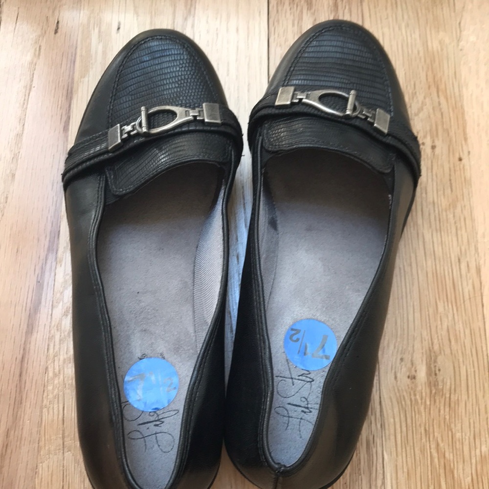 Life Support Black Moccasins